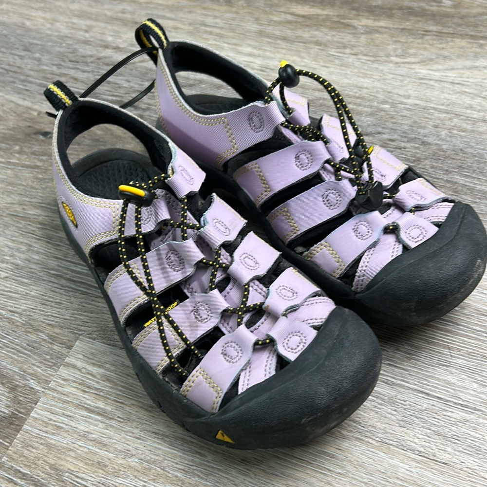 Keen Waterproof Sandals Size 5